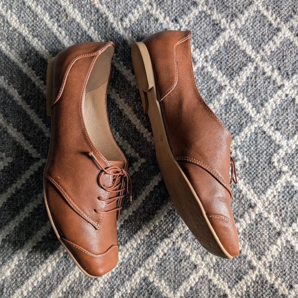 Neuaura vegan Oxford shoes tan brown Gorgeous Fall Autumn 🍁 - Picture 3 of 7